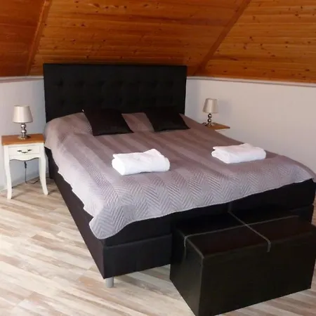 בית הארחה Penzion Stranny 3*