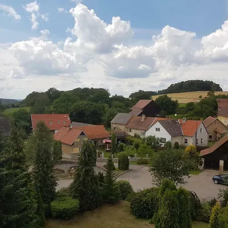 בית הארחה Penzion Stranny Stranny