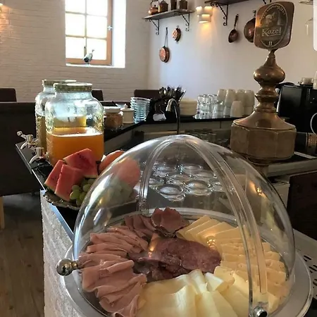 Vendégház Penzion Stranny Stranný