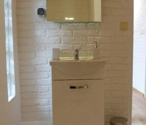 Casa de hóspedes Penzion Stranny 3*