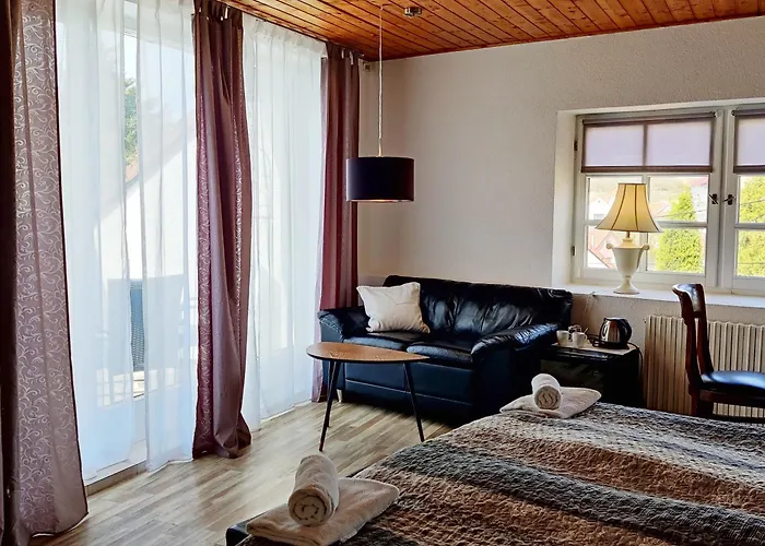 Casa de hóspedes Penzion Stranny 3*